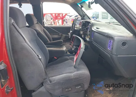 2002 Chevrolet Silverado 1500 Ls from USA, damaged, VIN 2GCEK19T021363683